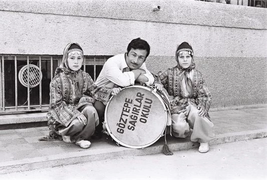 Folklor ve sağırlarda folklor (Mutlaka okunmalı)