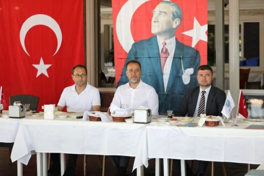 Başkan Yılmaz gazetecileri unutmadı