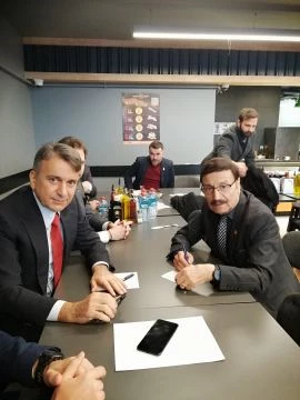 Karamahmutoğlu: Zafer Partisi doğruları anlatıyor